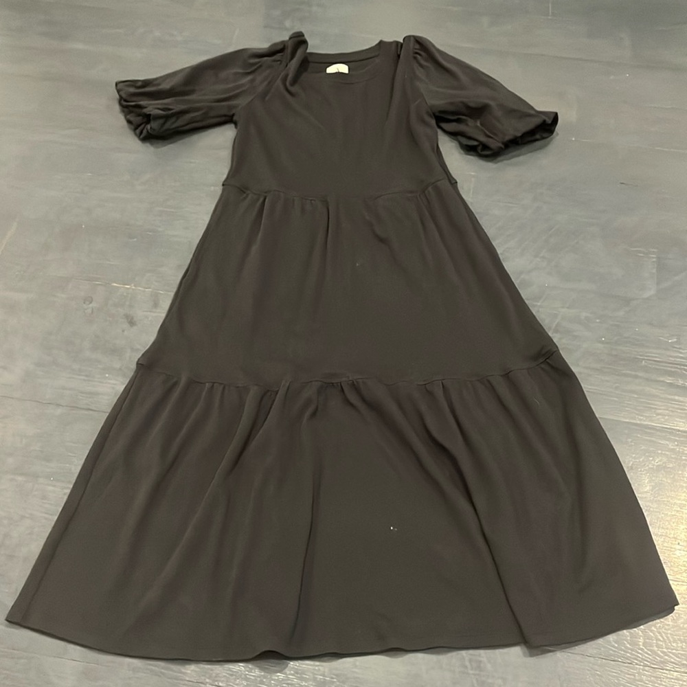 Amazon black tiered midi bubble sleeve dress women’s small s